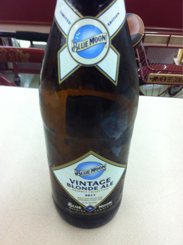 Blue Moon Vintage Blonde Ale