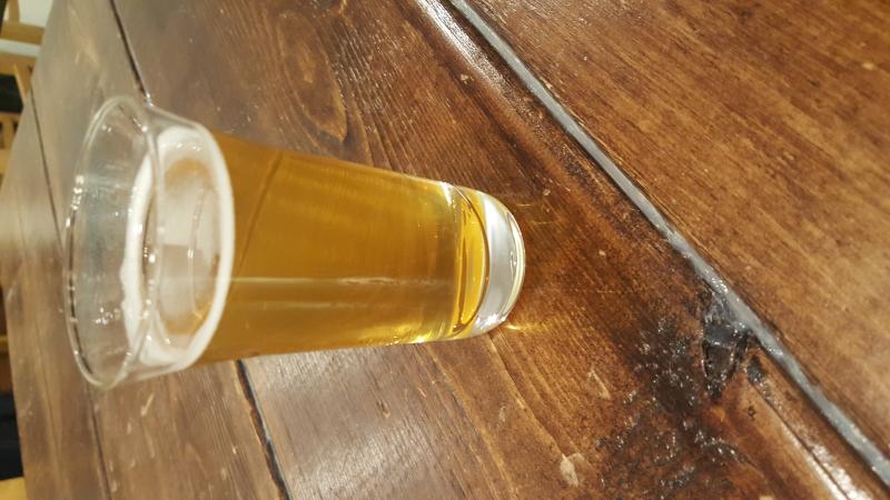 Golden Sparkling (2015)