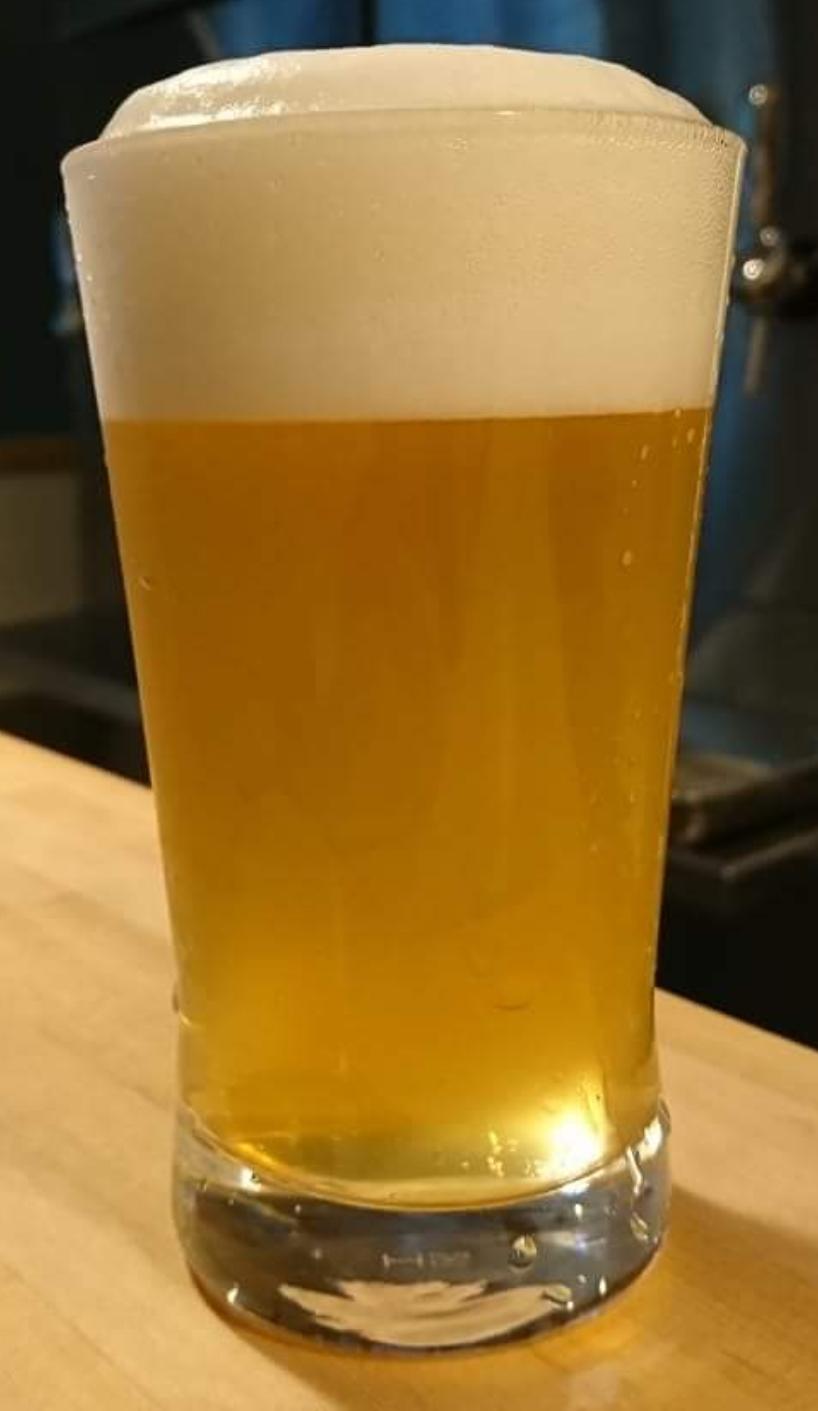 Golden Sparkling (2017)