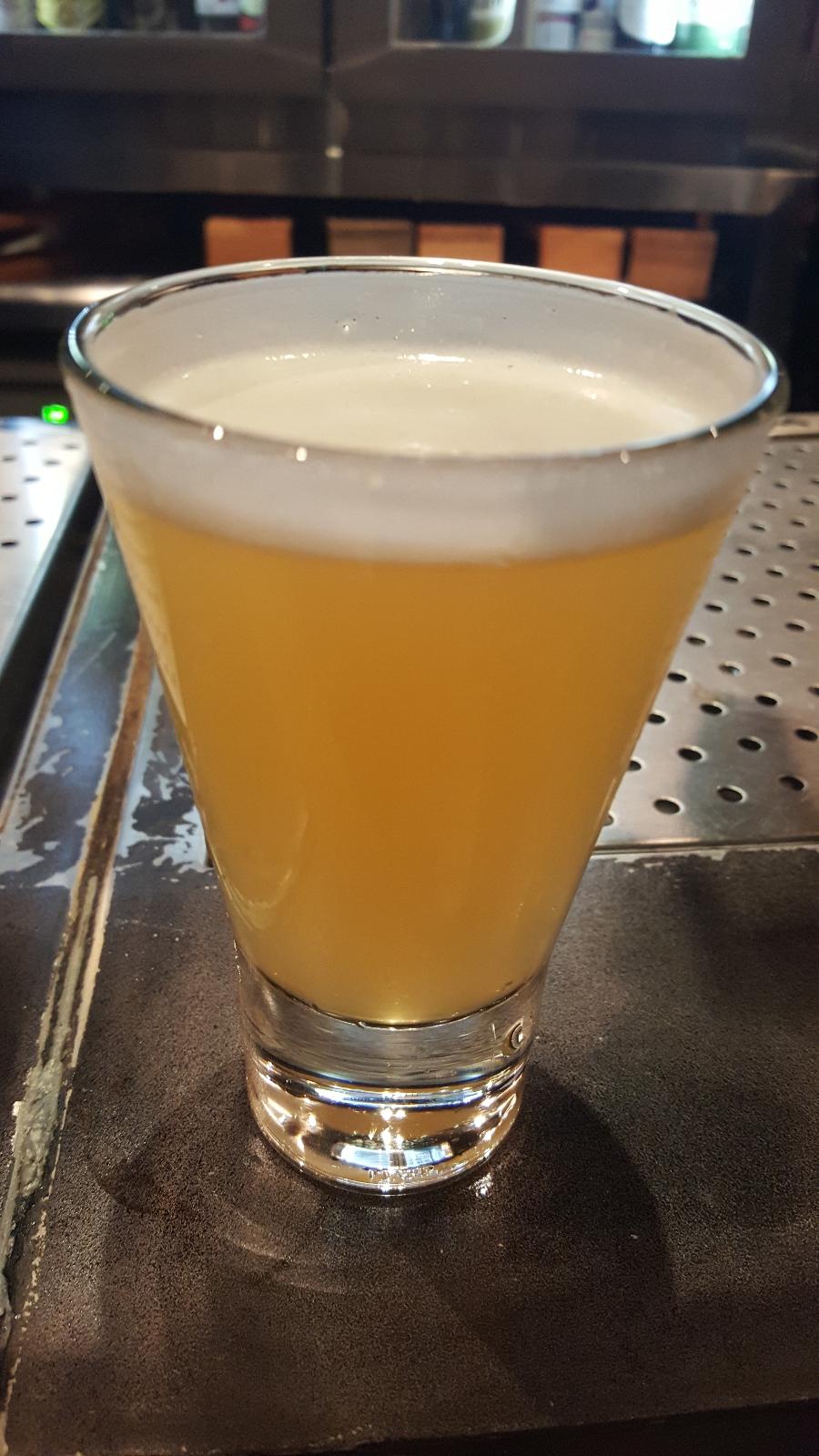 Aomori Apple (Collaboration with Yokohama Bay Brewing)