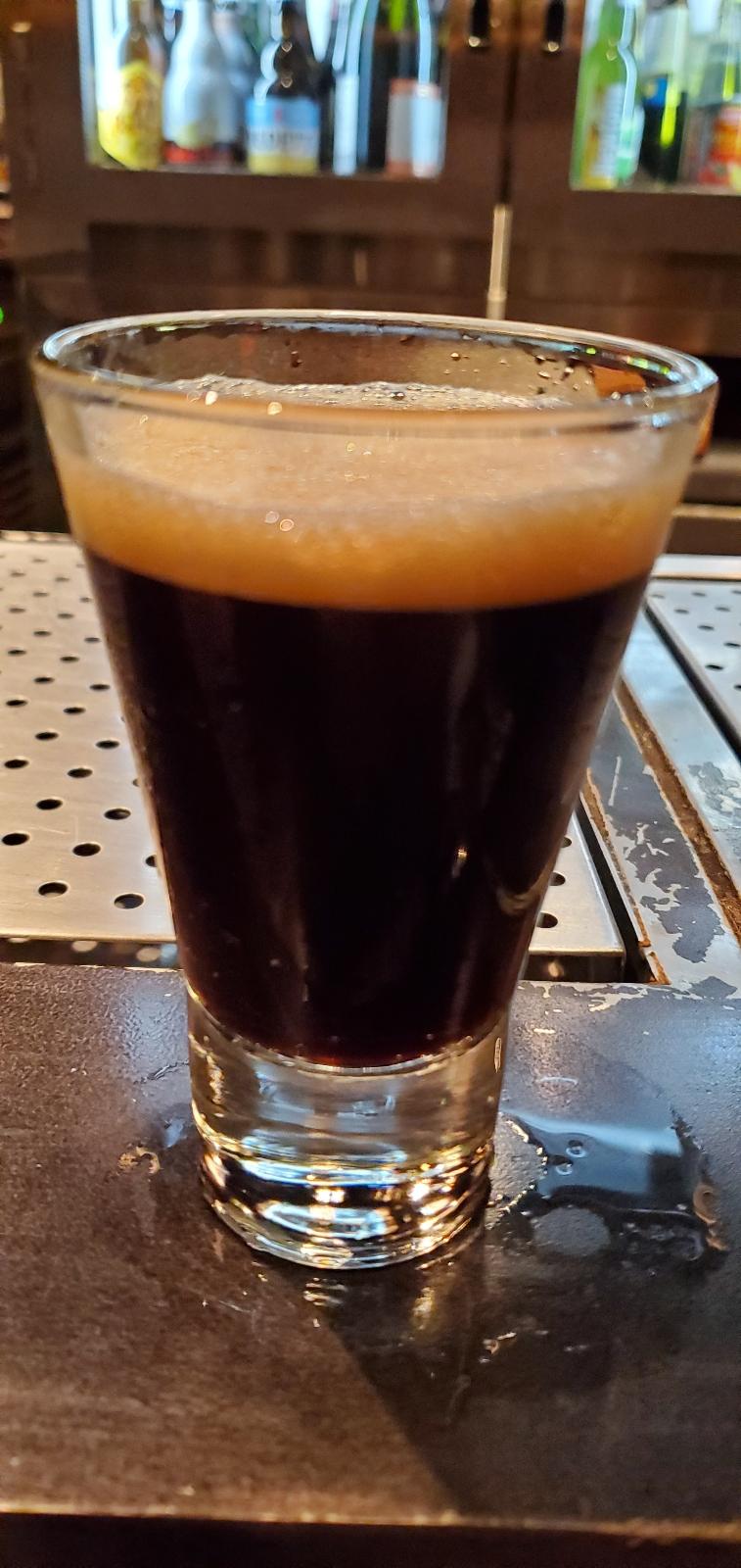 Iwatekura Real Oyster Stout