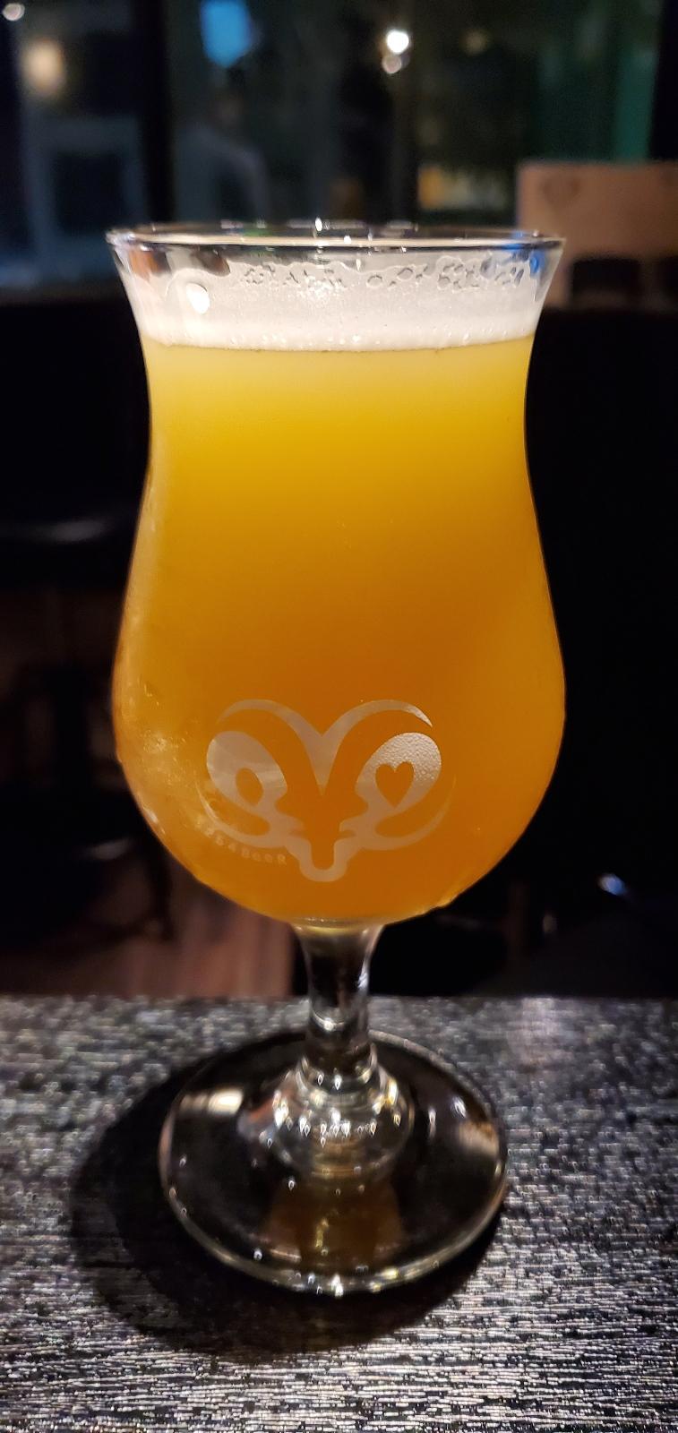 Fantastic 4 Weiss (Collaboration with Yokohama Beer)