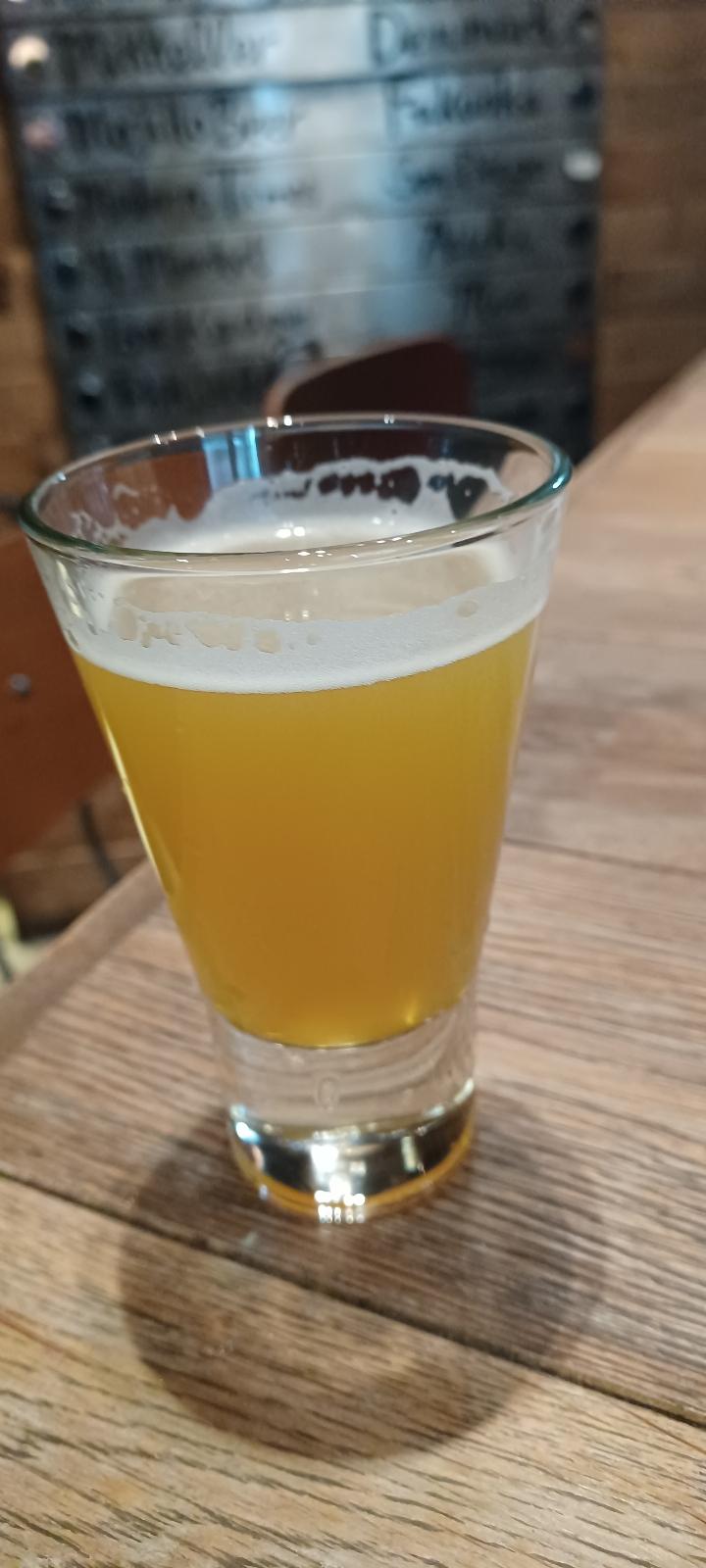 Tangerine Wheat Ale