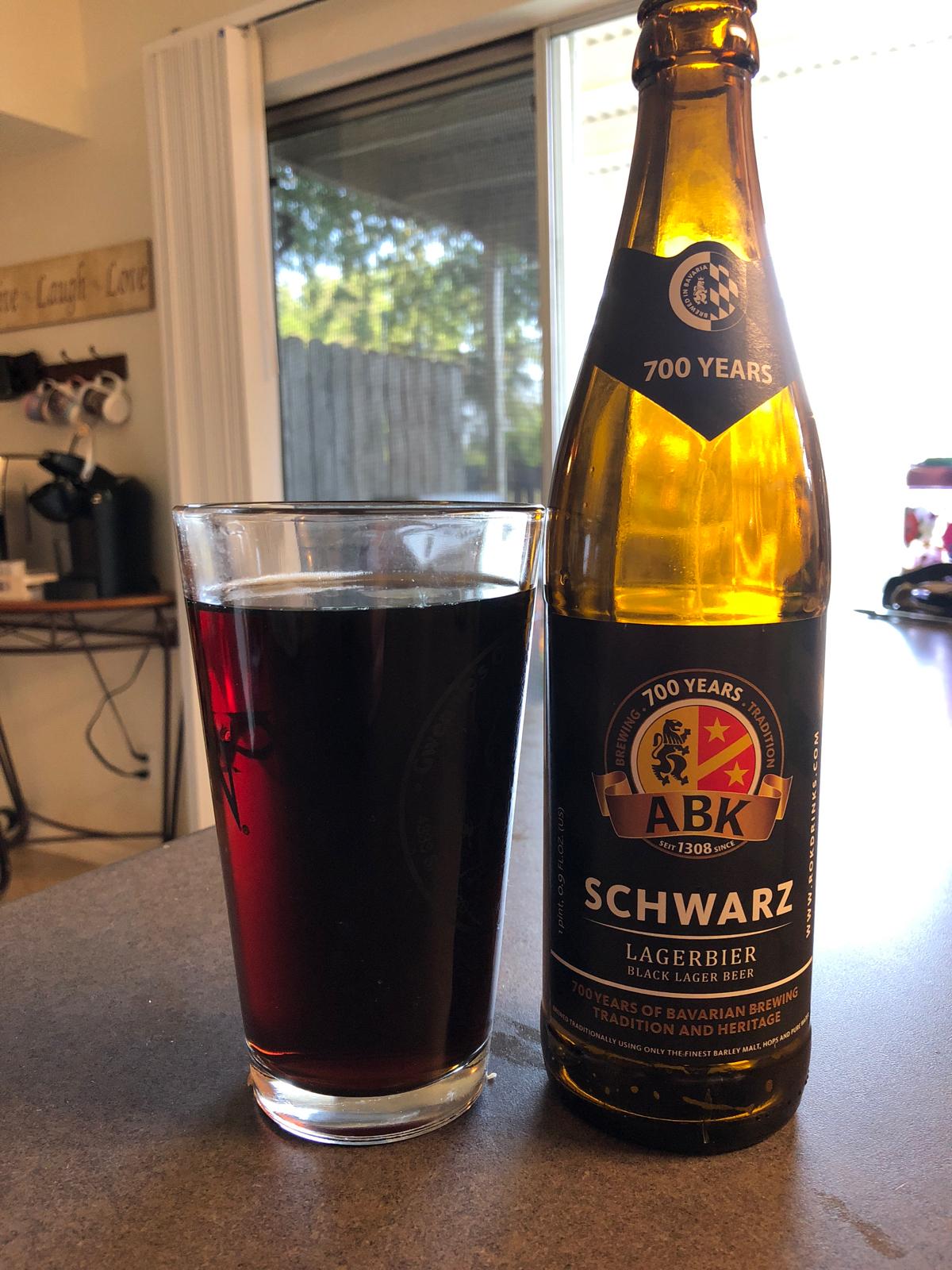 Schwarz