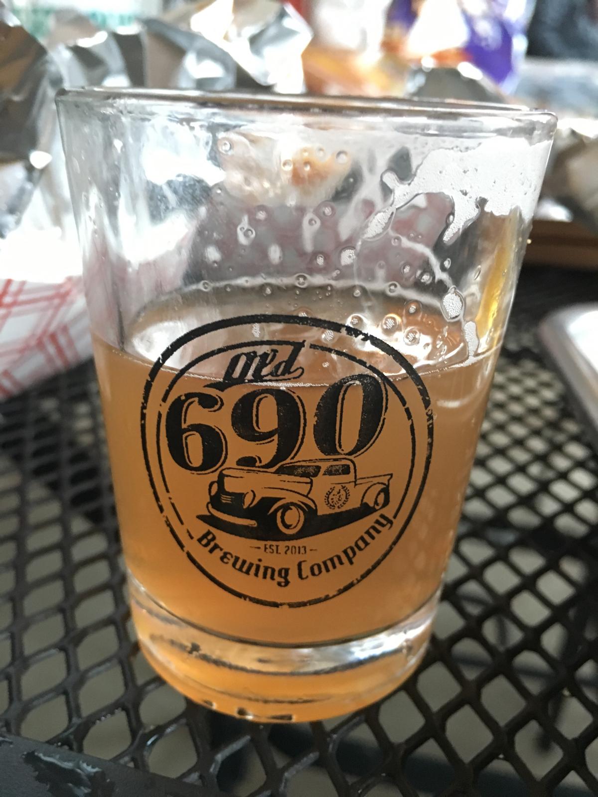 Old 690 Cream Ale