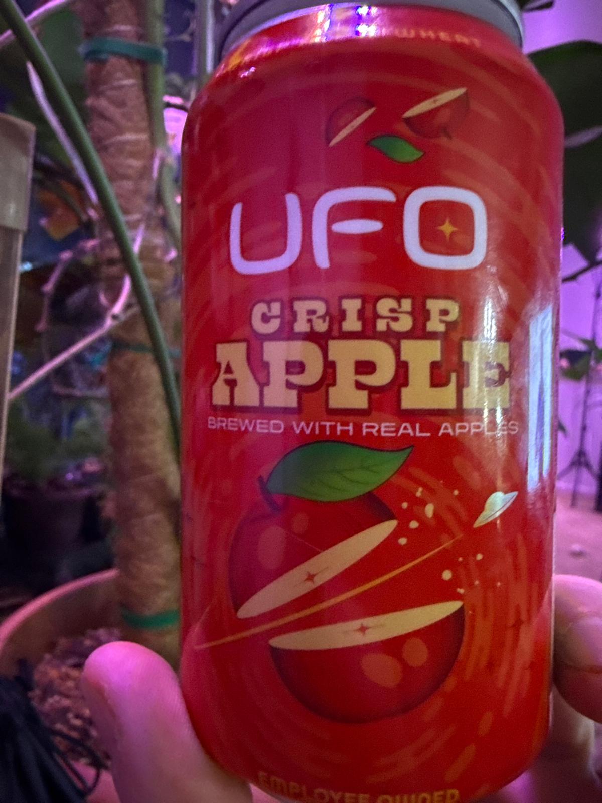 UFO Crisp Apple